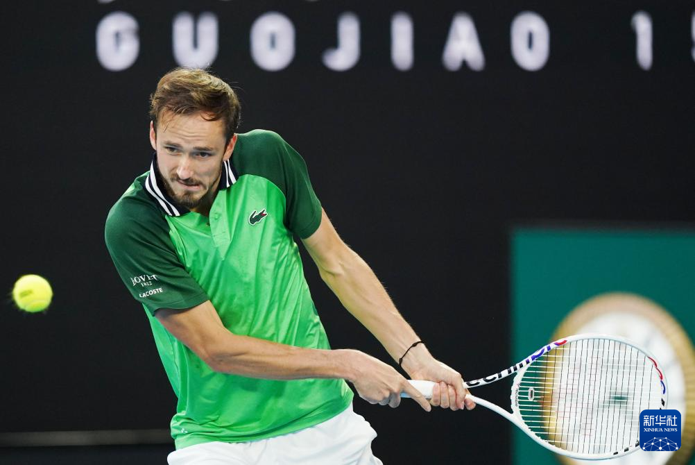 在赛后的采 在赛后的采